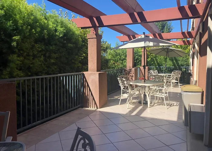 Holiday Inn Express & Suites Mountain View Silicon Valley By Ihg