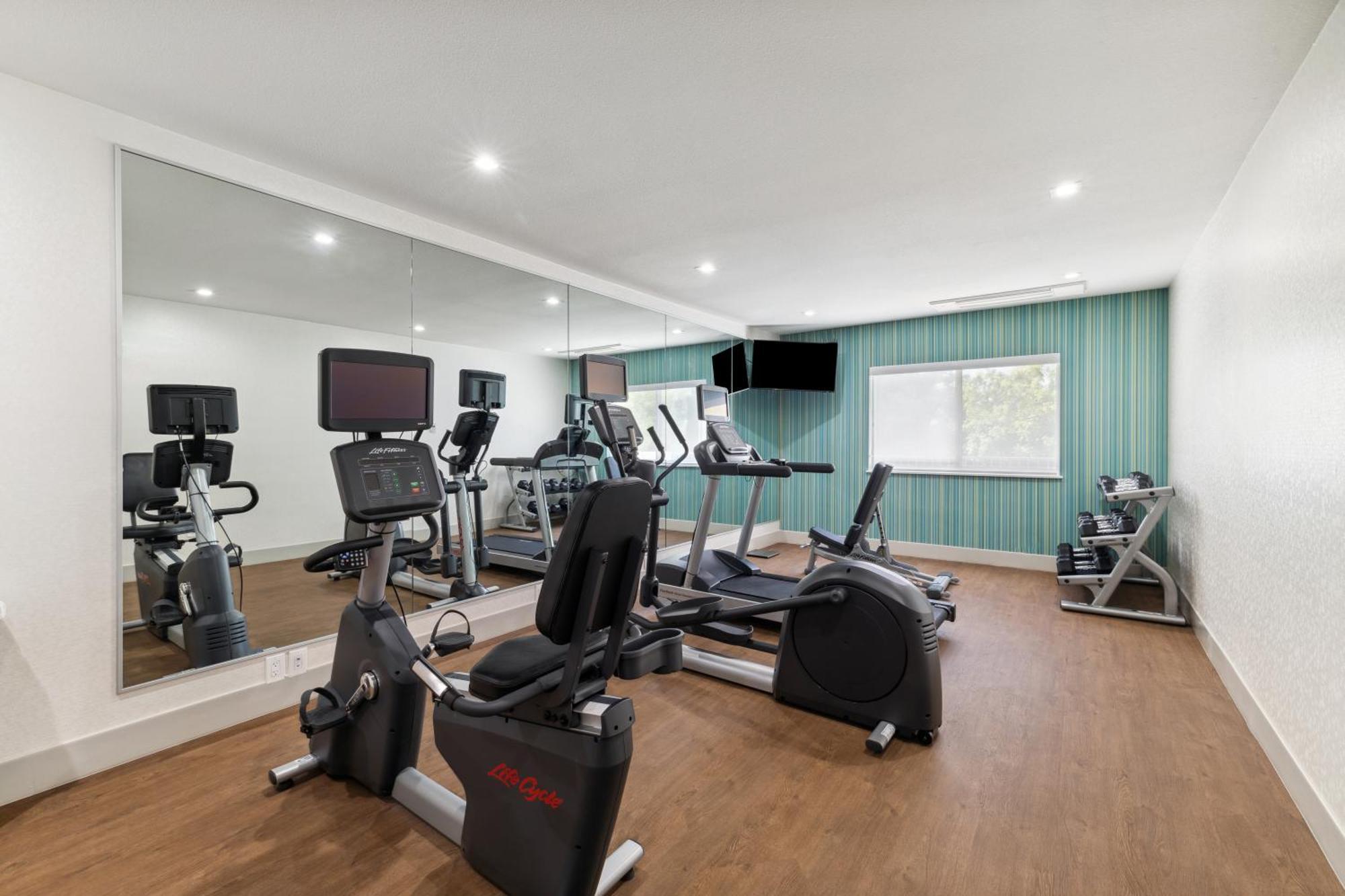 Hotel Express & Silicon Valley By Ihg Mountain View