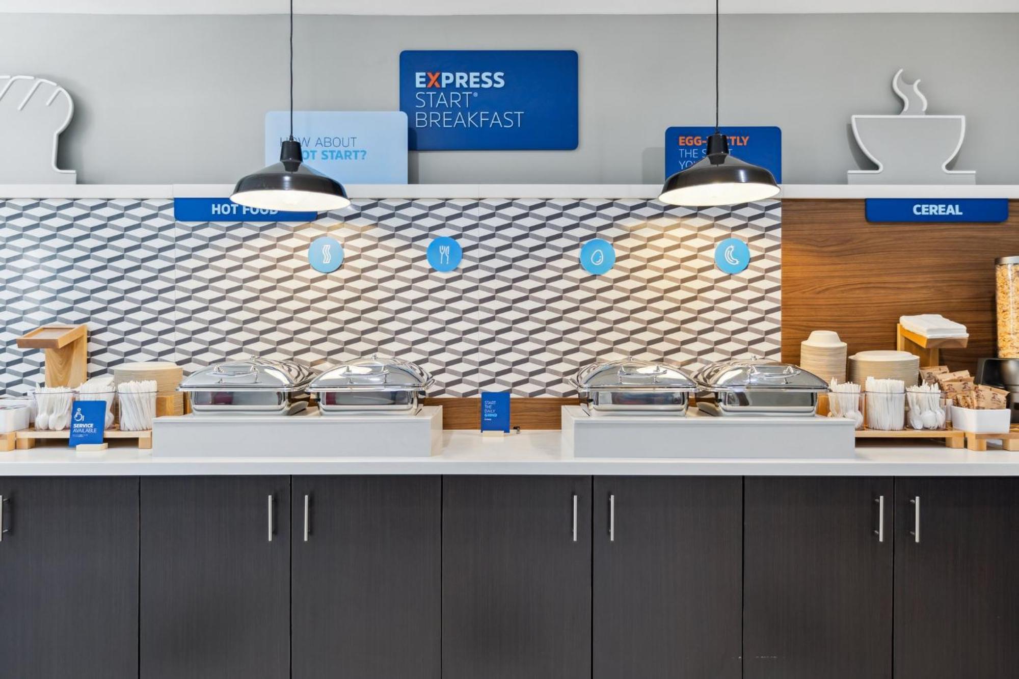 Express & Silicon Valley By Ihg