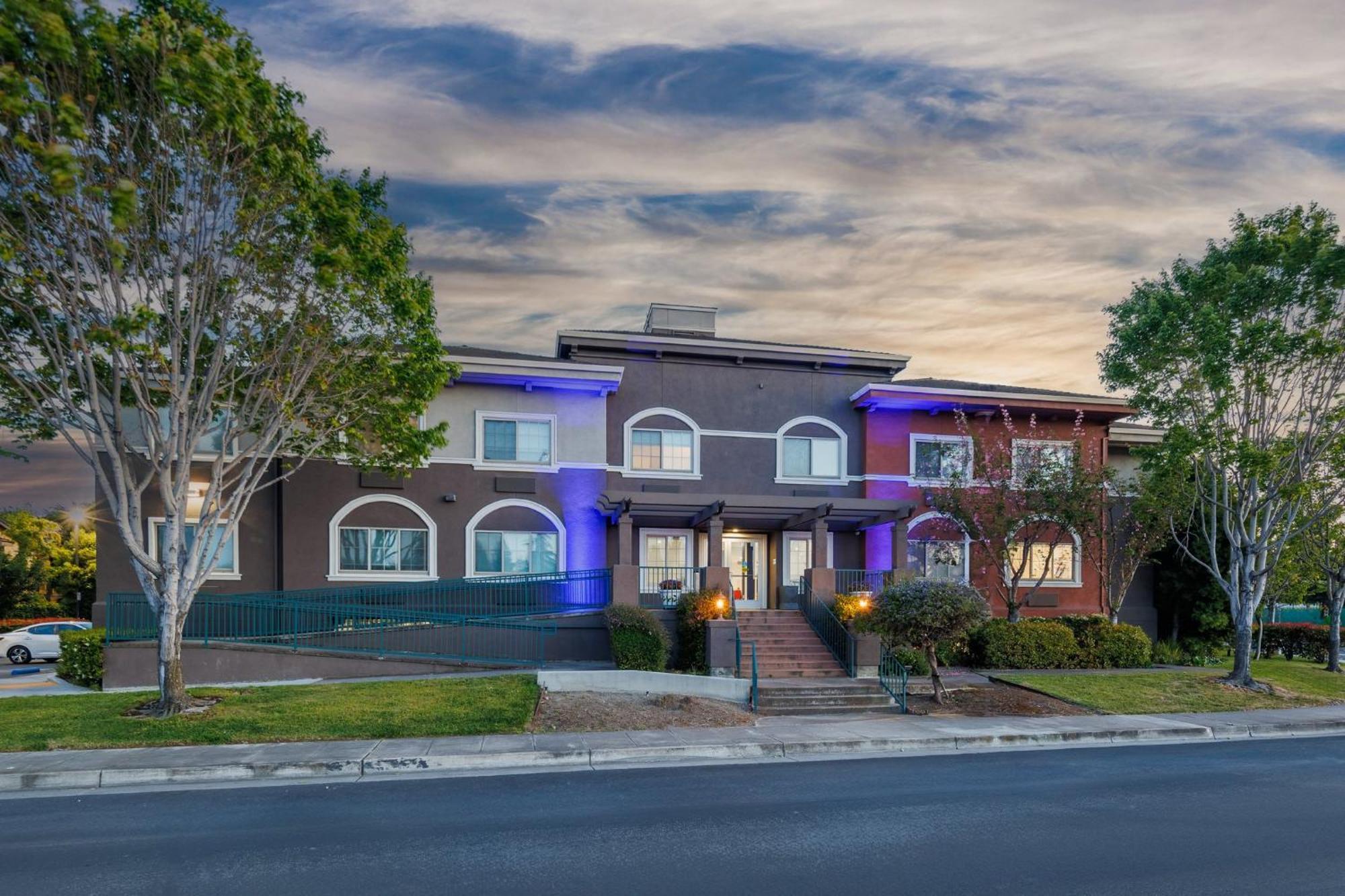 Express & Silicon Valley By Ihg Mountain View