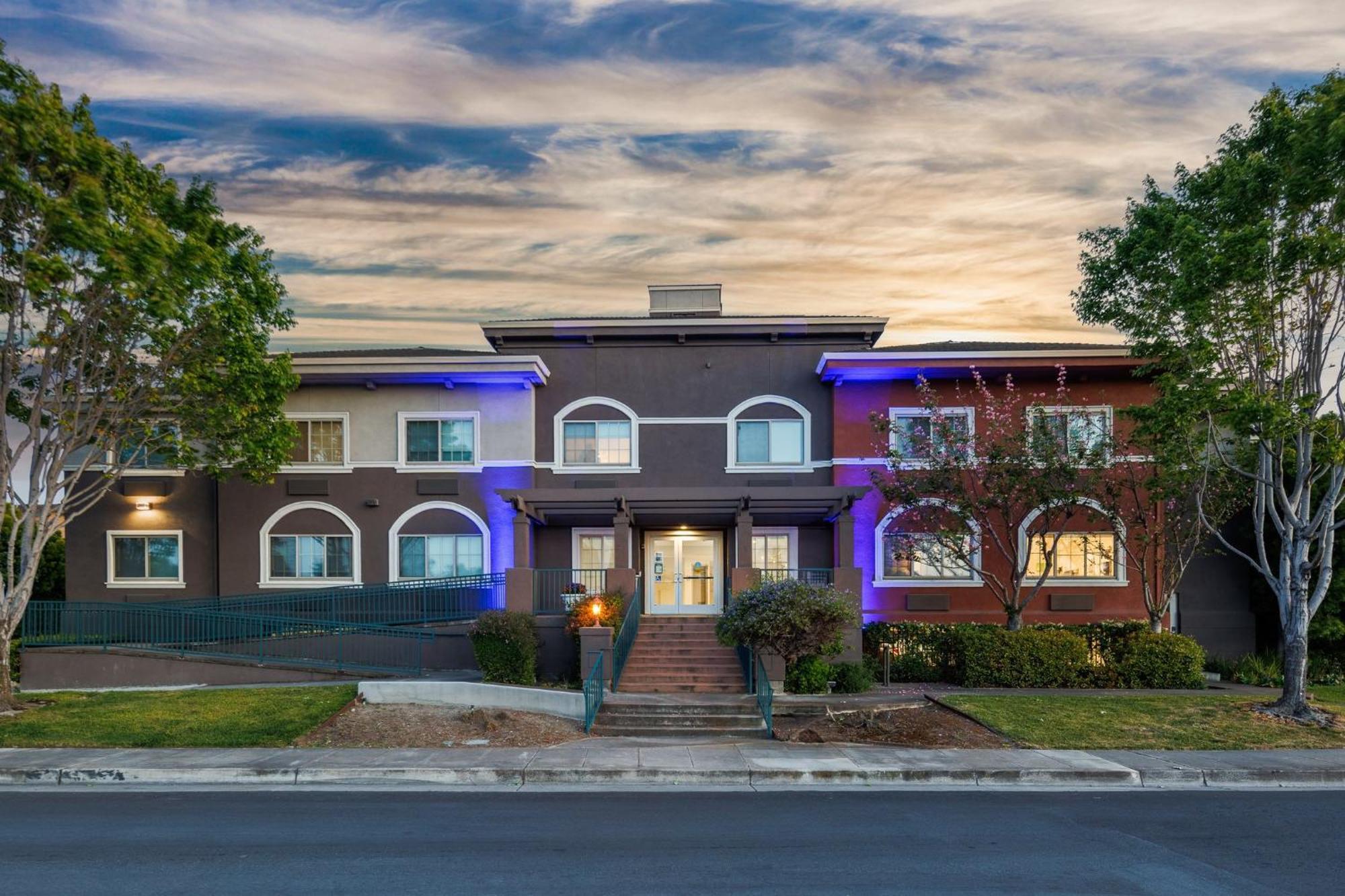 Express & Silicon Valley By Ihg 3* Mountain View
